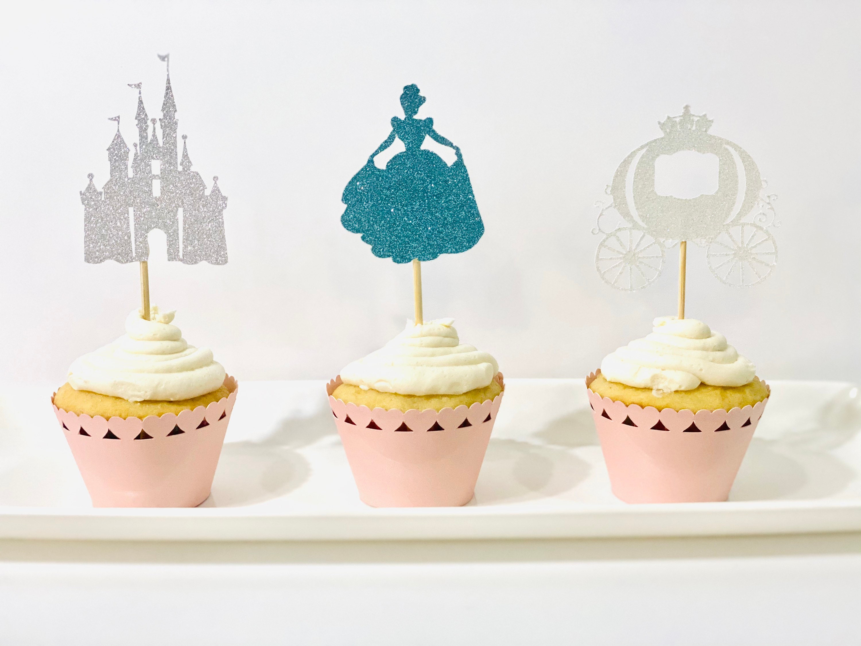 Cinderella Carriage Fondant Cake Topper. Princess Edible Topper. Princess  Birthday Party Cake Topper. Cake Decoration. Girl Birthday Topper. 