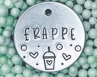 Starbarks: Frappe Dog Tag, Frappe, Dog Tags, Dog Tags personalizadas, Dog Tag, Pet ID Tag, Coração Dog Tag, Pet Dog Tag, Coffee Dog Tag, Dog ID Tag
