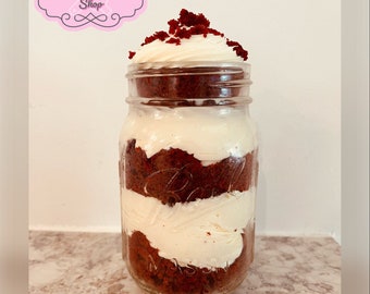 Cake in a jar - perfect for favors and gifts of any occasion