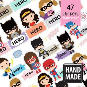 NAME LABEL STICKERS für Kinder, wasserdichte Namensetiketten für Kindertagesstätten, Babyflaschenetiketten, Schulaufkleber, Heldenaufkleber, personalisierte Namensaufkleber