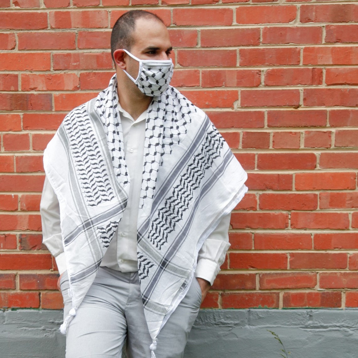 Hirbawi Traditional Keffiyeh black and White Etsy UK
