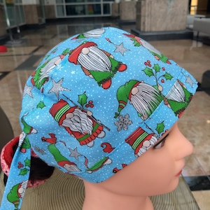 Holiday Gnomes Pixie Style Scrub Cap