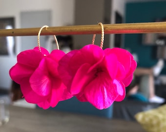 boucle mini pompon en hortensia naturelle