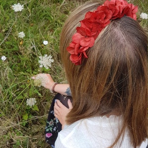 headbands made of preserved natural flowers image 2