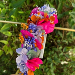 headbands made of preserved natural flowers image 3