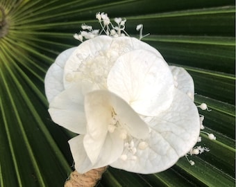 boutonnière broche pour homme  en hortensia naturelle stabilisée