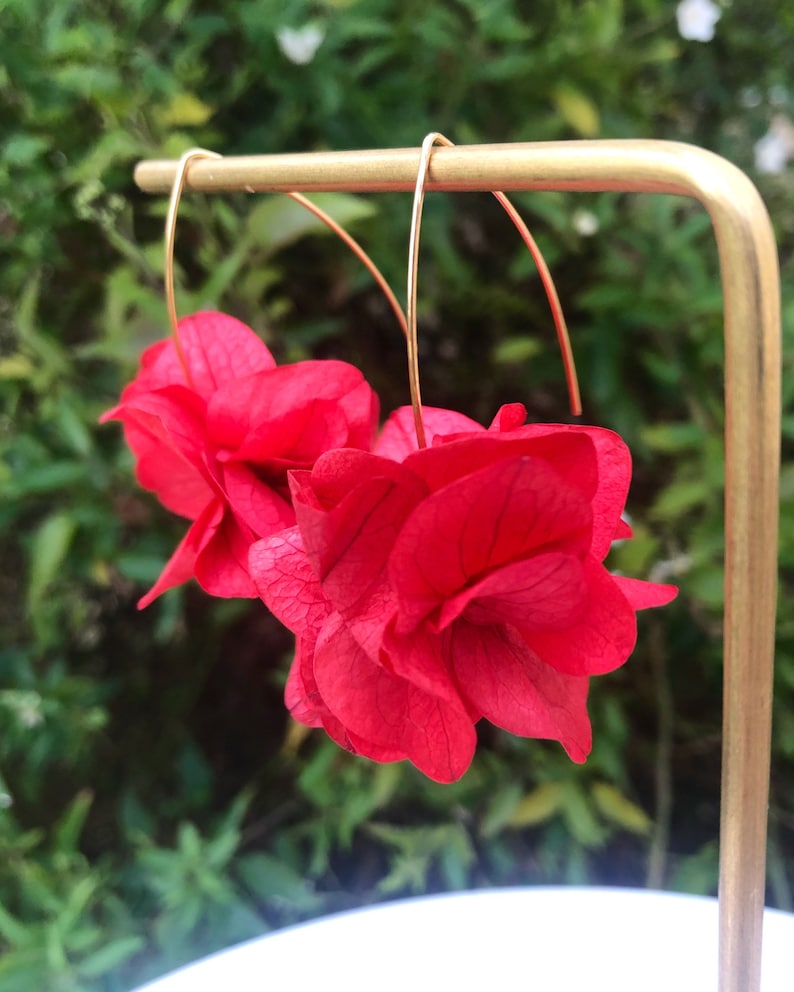 Boucle d'oreille pendantes rigides en fleurs d'hortensia fraîches stabilisées image 3