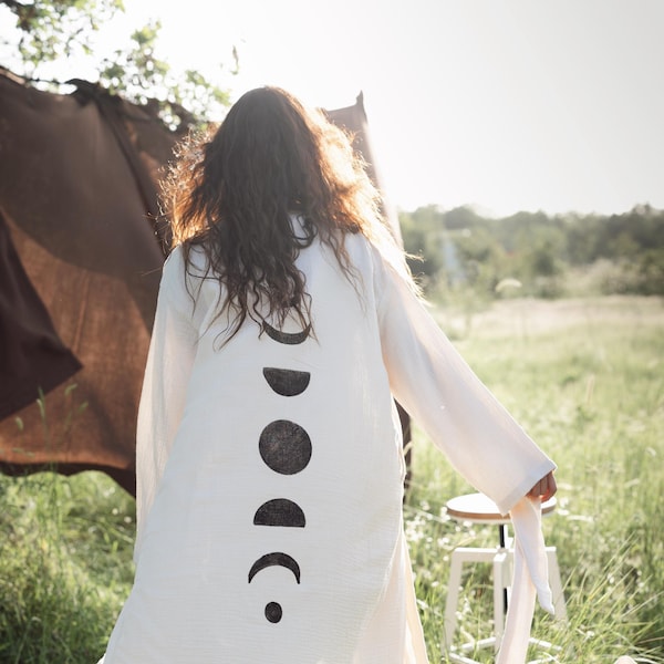 Celestial Muslin Kimono Robe: Organic Cotton Moon Phases Block Print