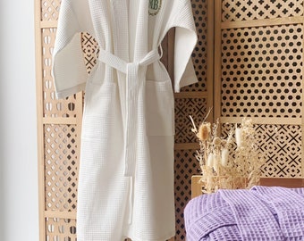 Personalized Bathrobe for Adult, Dressing Gown, Luxurious Spa Robe with Monogram, White Robe, Wedding Robe