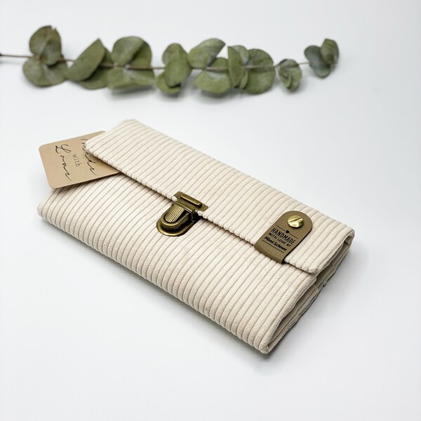 Corduroy wallet, corduroy wallet: stylish, spacious & perfect for on the go! Wallet corduroy beige, natural, wallet, women's wallet