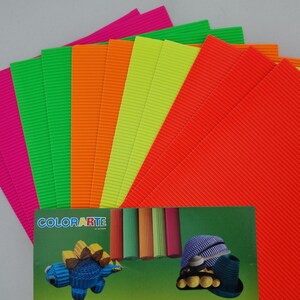 Cartoncino ondulato a coste neon 10 fogli 30 cm x 21 cm Scrapbook Quilling Gioielli Carta Perline Papercraft immagine 2