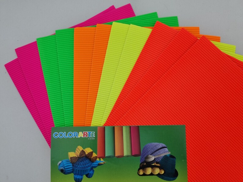 Cartoncino ondulato a coste neon 10 fogli 30 cm x 21 cm Scrapbook Quilling Gioielli Carta Perline Papercraft immagine 2