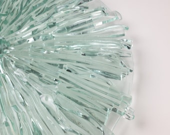 Clear Glass Wall Art – Round Fused Glass Panel | Modern 3D Wall Decor | Circle Glass Hanging | Home & Office Interior Design