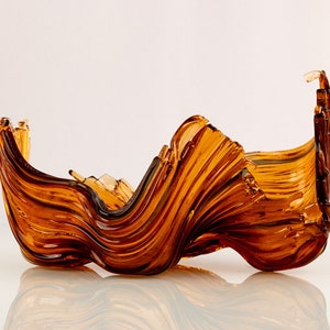 Scultura in vetro fuso ambrato – Portacandele e vaso astratti / Arte funzionale / Decorazioni da tavolo in vetro / Design d&#39;interni