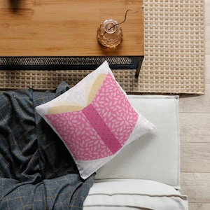 Un livre ouvert, motif d'assemblage de papier de base (motif FPP), bloc de courtepointe, 4 tailles