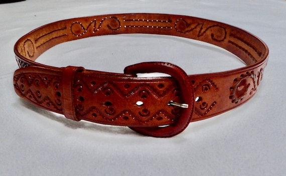 Vintage Hand Tooled Leather Belt: Western Wear With Leather  display picture 2