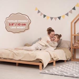 platform bed
low profile bed
king pallet bed
bed frame
handmade furniture
floor bed
low bed
minimalist bed
japanese bed
birthday gift
bett
Möbel
bodenbett