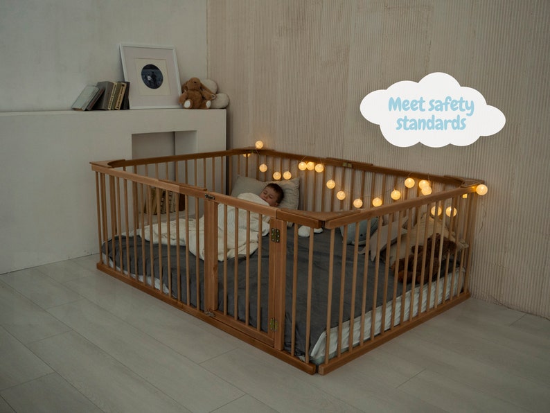 floor bed
toddler floor bed
platform bed
wooden playpen
toddler bed
Montessori toddler
nursery furniture
bed frame
birthday gift
montessori bed
babyzimmer
bodenbett
nursery