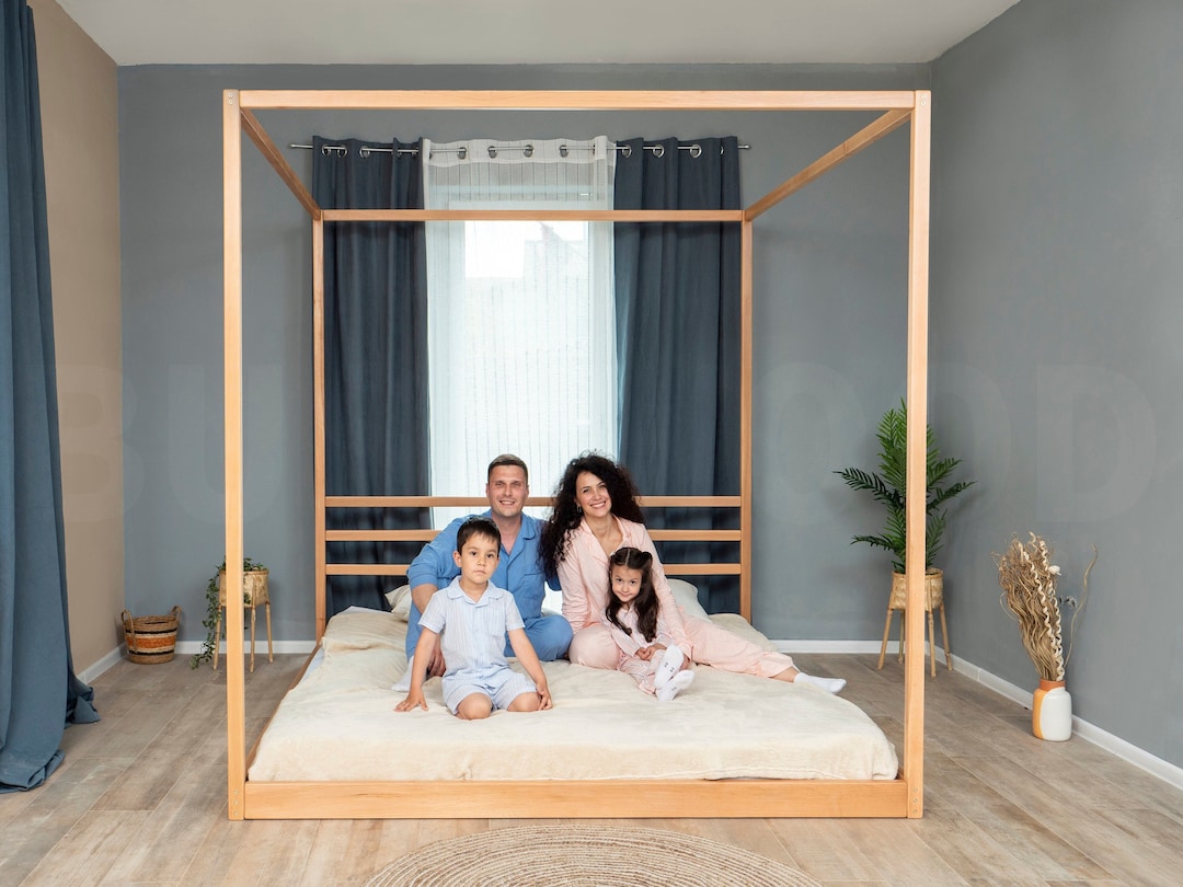 Floor canopy bed hot sale