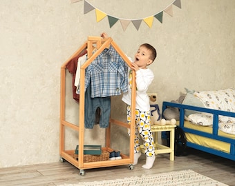 Montessori Kids Dress Up Lagerung, Kleinkind Kleiderständer, Kinderzimmer, Holzmöbel, Kinderzimmer Dekor, Kinder Kleiderschrank