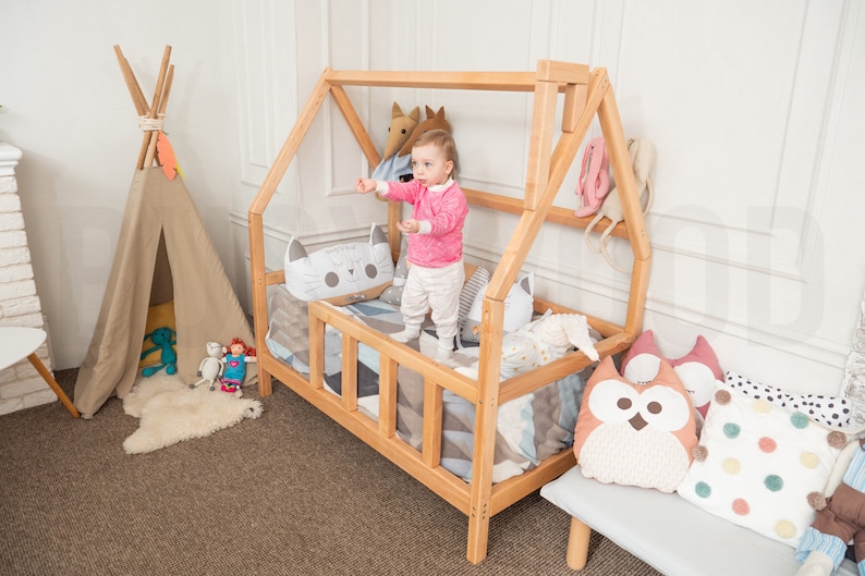 Nursery Bed Montessori Toddler Bedroom Furniture House bed full Shed bed Twin bed frame Farmhouse House frame Playhouse Unique bed kids 