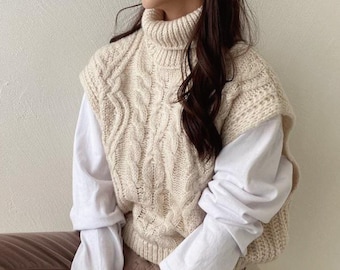 Sweater vest / Cozy knit Sweater / Pullover vest / Vest for women / Oversized knit top / Loose fit sweater / Knit vest / Sweaters for women