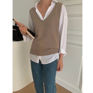 Sweater Vest for Women / Knit Vest / V 
