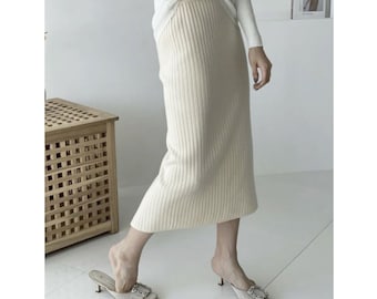 Cashmere skirt / Wool sweater skirt / Wool skirt / Cozy wool skirt / Knit skirt / Long wool skirt / Soft wool skirt / Wool pencil skirt