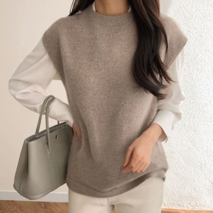 Sweater vest / Extra fine wool sweater vest  / Knit vest / Knit top / Wool sweater vest / Women wool sweaters / Sweaters for women