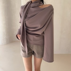 Wrap mood top / Unbalanced neck shirring top / Shirring mood top / Drape shirring top / Boat neck top / Wrap top / Scarf tie blouse