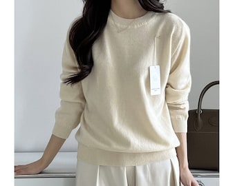 Merino wool sweater / Sweater for women / Wool knit top / Crew neck sweater / Fine wool knit top / Knit top women / Loose fit sweater
