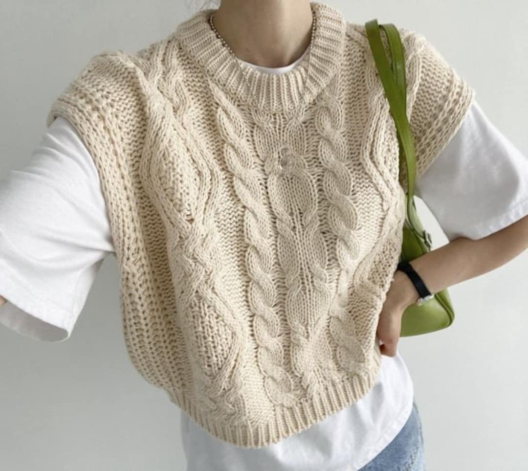 Loose Fit Knit Vest