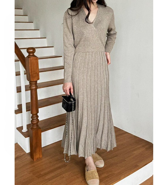 Wrap Knit Dress / Fit and Flare Dress / Pleats Dress / Maxi Wrap Knit Dress / Fit and Flare Dress / Pleats Dress / Maxi