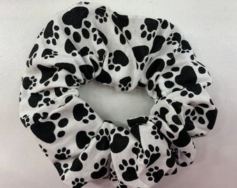 paw print scrunchie