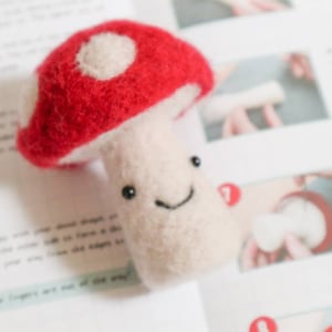 DIY Kit Woolly Toadstool Needle Felting Beginners Craft Kit High Quality zdjęcie 7