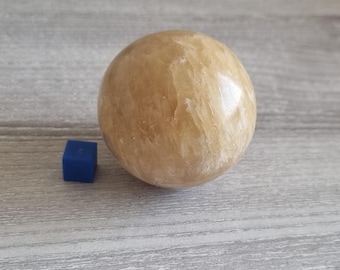 Natural Honey Calcite Sphere / Amber Calcite Ball / Golden Calcite Sphere / Chakra Crystal / Calcite Crystal Ball / Calcite Gemstone Sphere