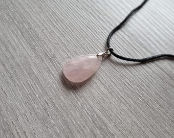 Natural Rose Quartz Necklace / Rose Quartz Teardrop Pendant / Healing Crystal Necklace / Chakra Pendant / Crystal Gemstone Gift