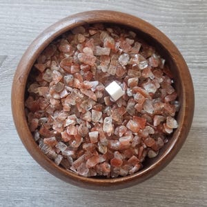 Sunstone Gemstone Undrilled Chips / Natural Sunstone Crystal Undrilled Chips / Small Tumbled Stones / 20 Grams Sunstone