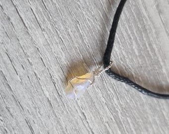 Lightning Ridge Opal Necklace / Natural Rough Lightning Ridge Opal 925 Silver Necklace / Dainty Necklace / Raw Opal Pendant / Birthday Gift
