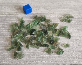 Moldavite / Natural Moldavite / 1 X Moldavite Crystal / Small Moldavite Gemstone / Tektite / Moldavite