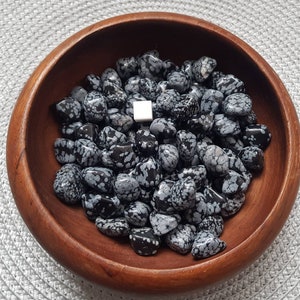 Snowflake Obsidian Gemstone Tumbled Stones / Small Obsidian Crystal Undrilled Tumble Stones / Snowflake Obsidian Chips / 20/50 Grams