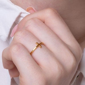 14K Solid Gold Cross Ring Dainty Cross Ring / Religious Minimalist Stackable Ring, Dainty Everyday Ring, Communion Gift / Confirmation Gift