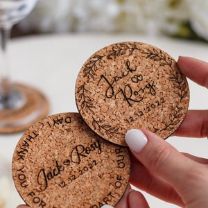 Gepersonaliseerde kurkonderzetters, huwelijksgunsten, huwelijksgeschenken voor gasten, bedankkaarten voor bruiloften, rustiek huwelijksdecor