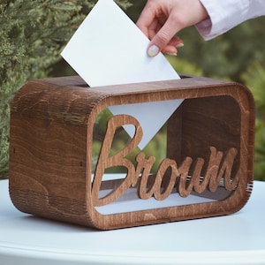 Gepersonaliseerde bruiloftsdoos - kaartdoos voor bruiloft - houten kaartdoos - bruiloft spaarpot - verlovingskaartdoos - bruiloftsdecor