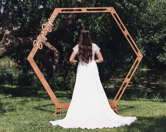 Hexagon Arch for Outdoor Wedding Centerpiece, Personalized Ceremony Arch, Circle Wedding Arch, Wooden Wedding Arbor, Rustic Wedding Backdrop