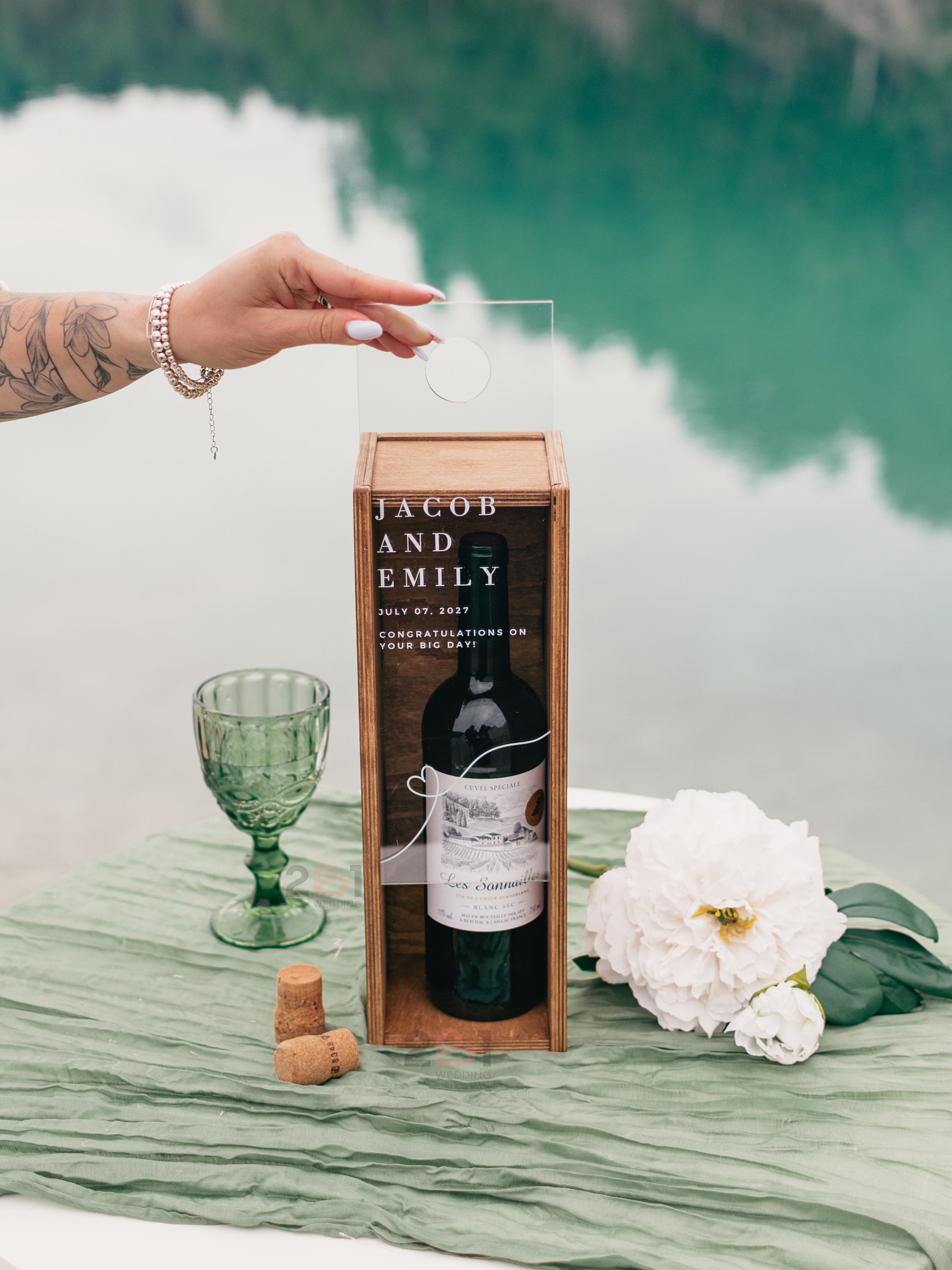 Cassettina Porta Vino In Legno Personalizzata Con Decorazioni Floreali - Foto 2