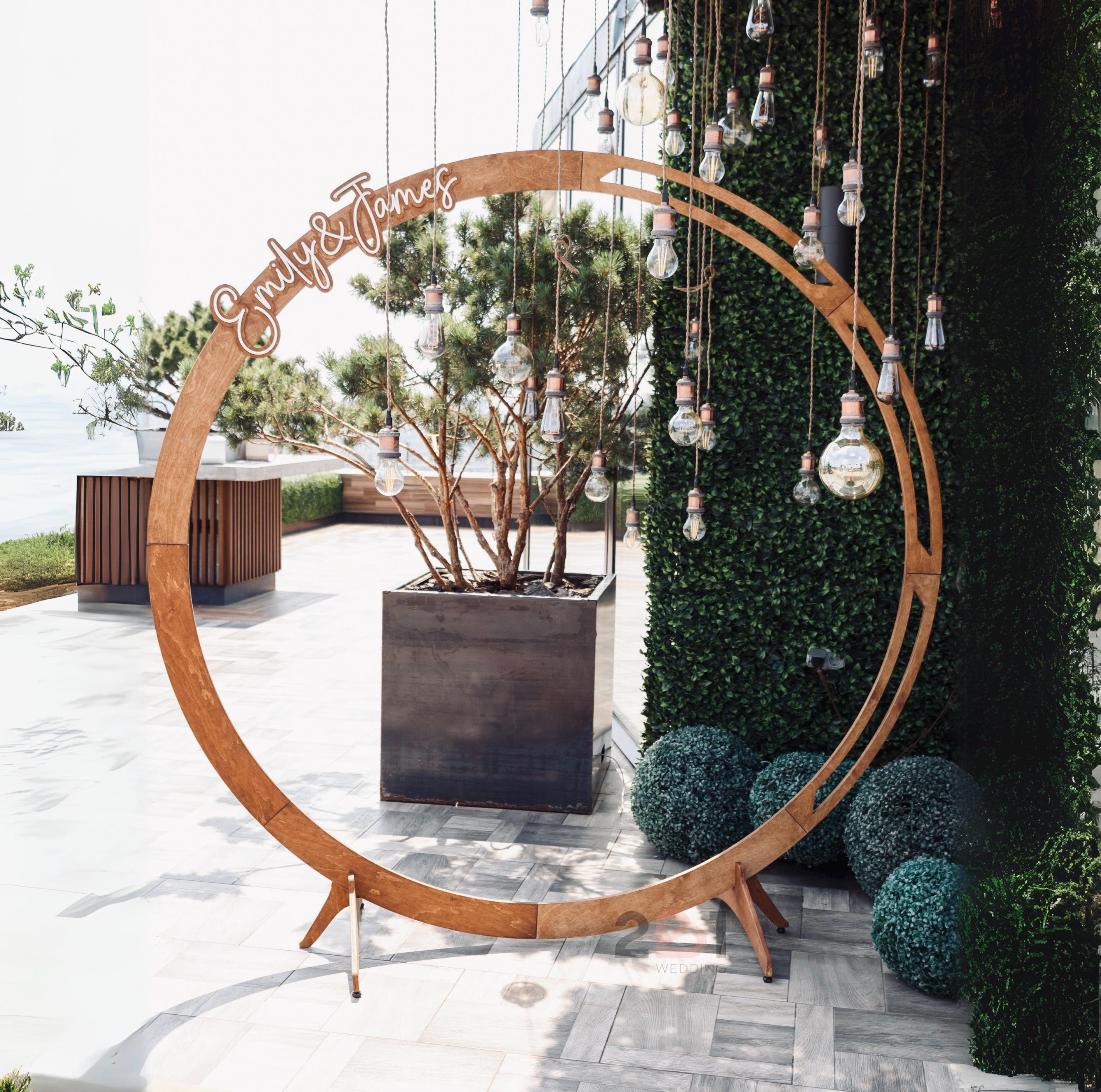 Wooden round wedding arch | Honestweddingadvice.com