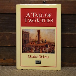 Racconto di due città di Charles Dickens