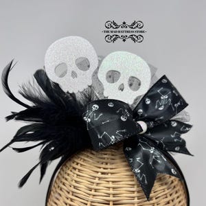 Skulls Fascinator/Headband/Headpiece/Elegant/Adult/Whimsical/Halloween/Office/Teacher/Nurse/Waitress/Wicked/October31/Gothic/Day of the Dead