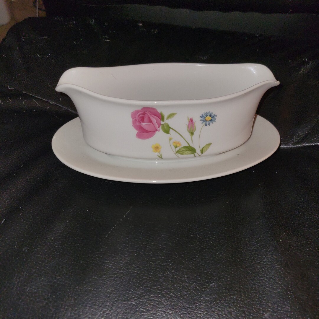 Fine China Dawn Lynn 1016 Gravy Bowl With Attached Plate Etsy